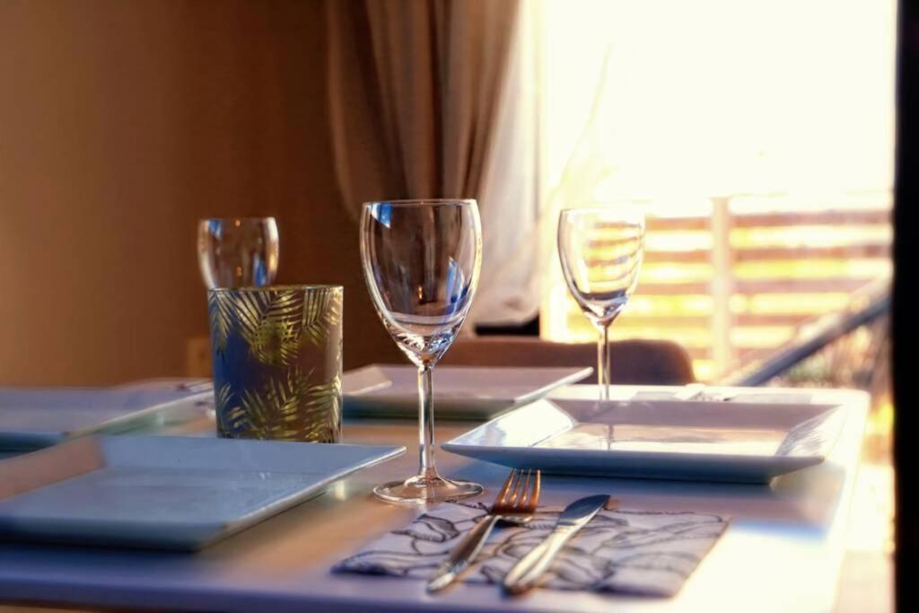 Havana 2 Luxury Sea And Pool Gazi Экстерьер фото